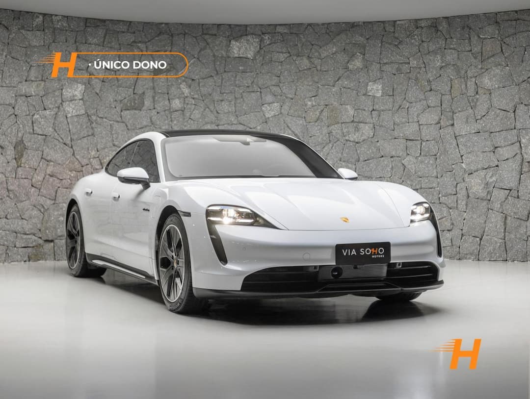 PORSCHE TAYCAN 4S