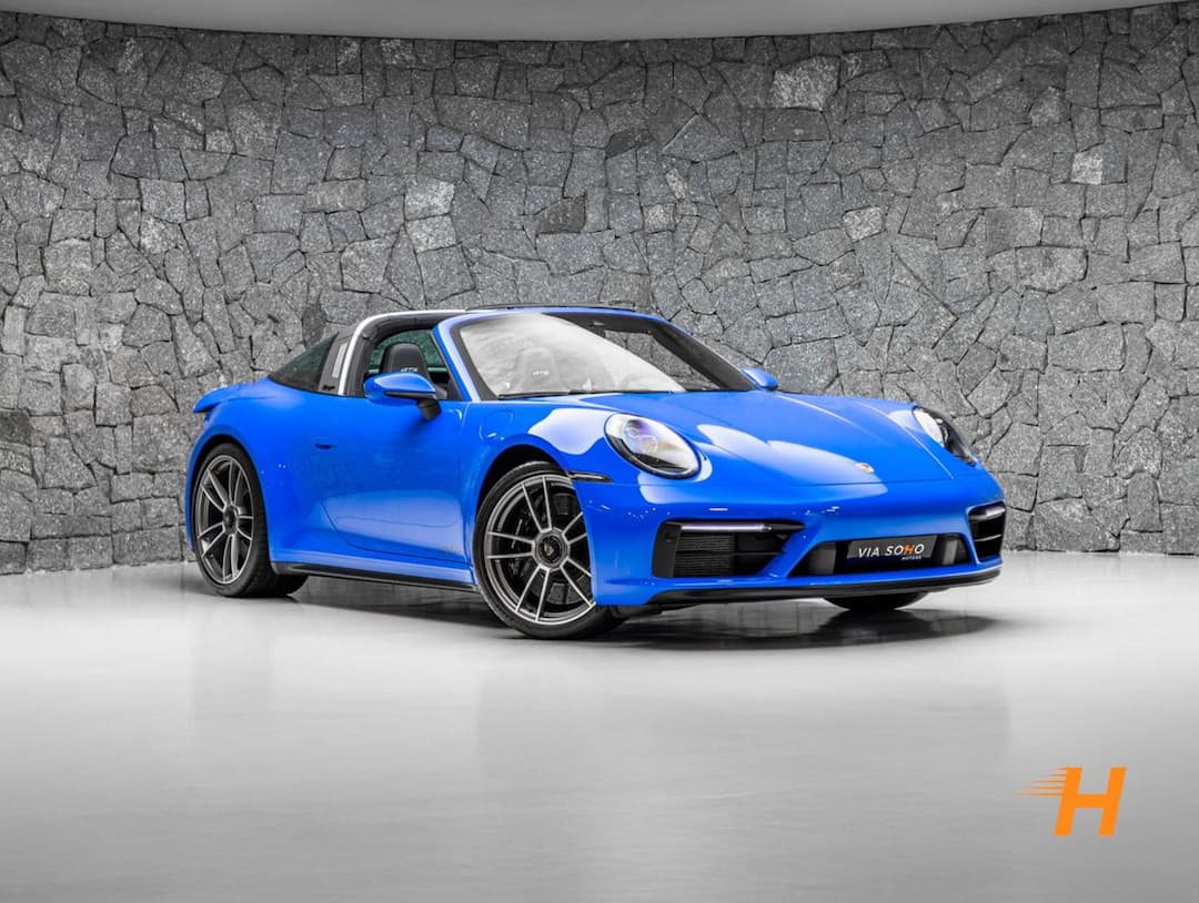 PORSCHE 911  TARGA 4GTS