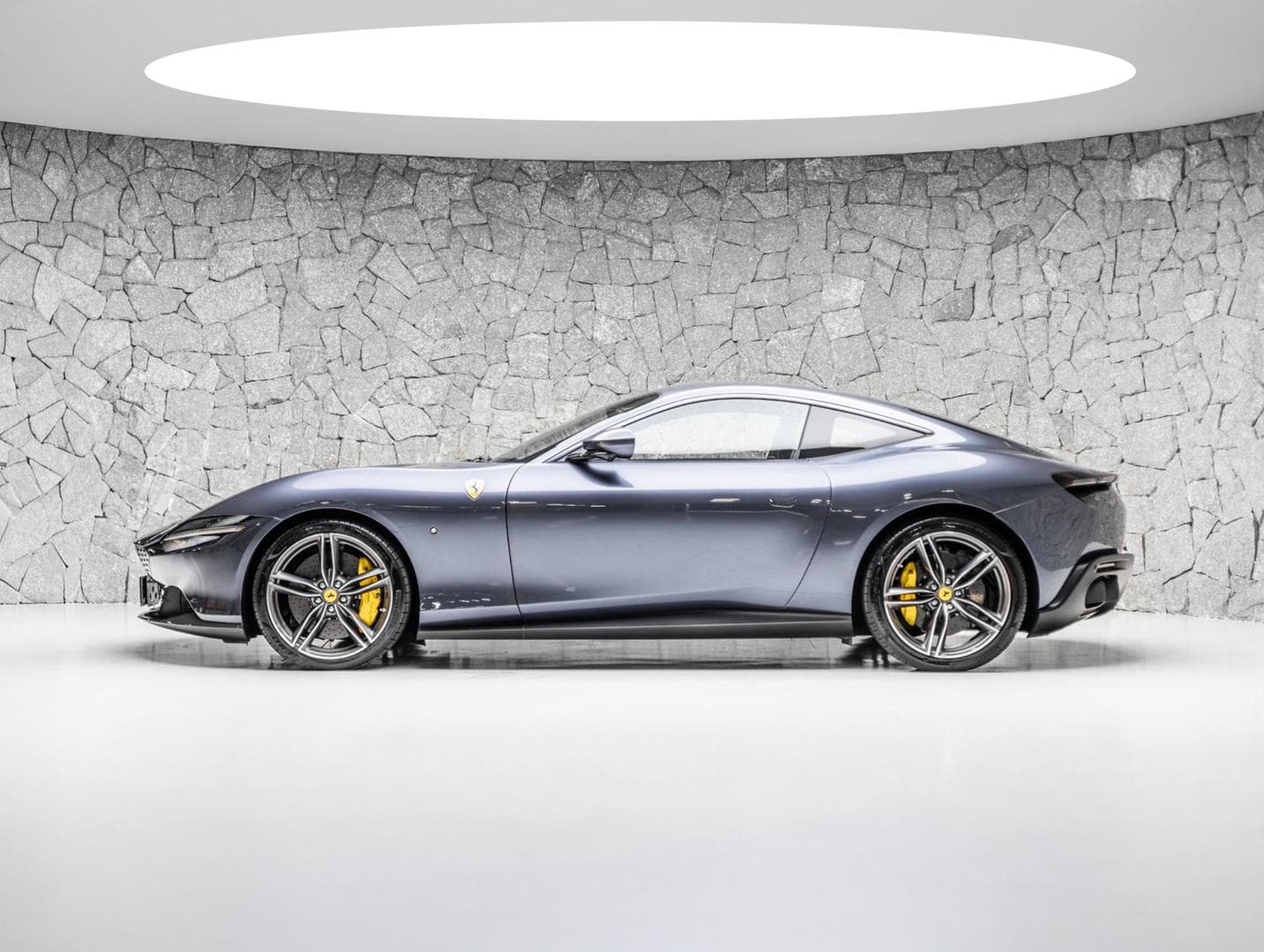 Ferrari Roma 2021/2022